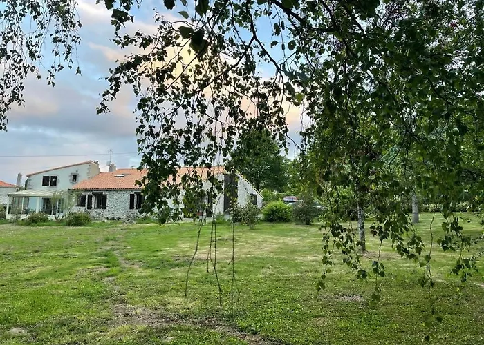 La Parenthese Bed & Breakfast Saint-Étienne-du-Bois